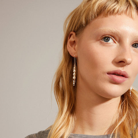 BERTHE pearl chain earrings silver-plated te koop bij Almost Summer Amsterdam 612336013