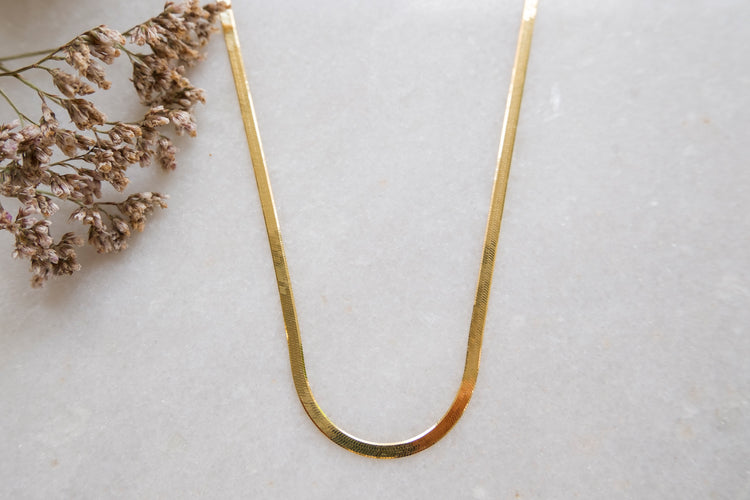 flat chain intemporal  necklace gold plated 40cm