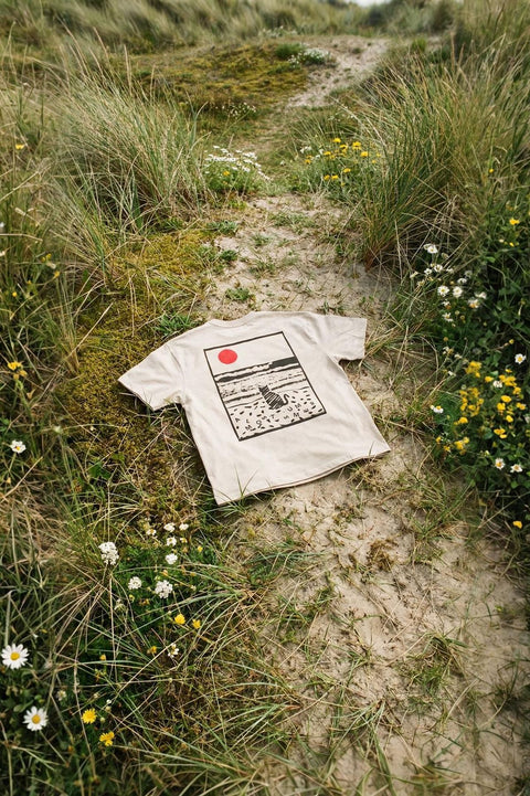 cat on the beach heavy oversized organic t-shirt