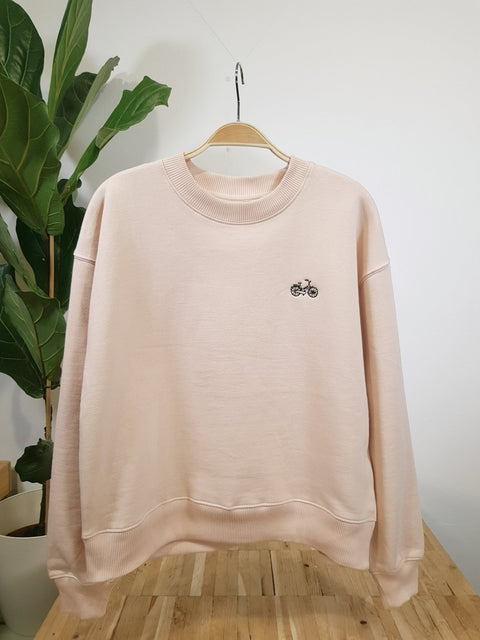 fiets mini misty pink organic cotton womens sweater te koop bij Almost Summer Amsterdam 10497