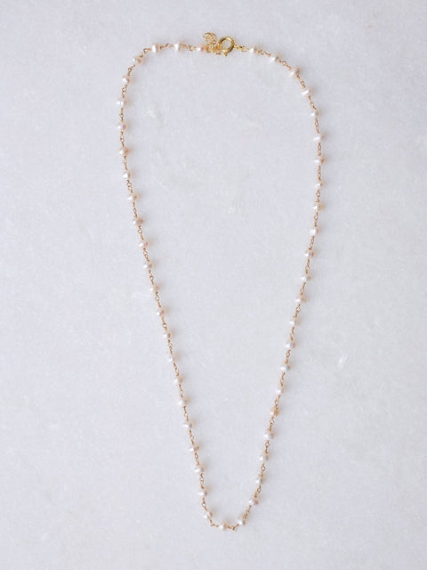 micro pearls necklace te koop bij Almost Summer Amsterdam 5040244