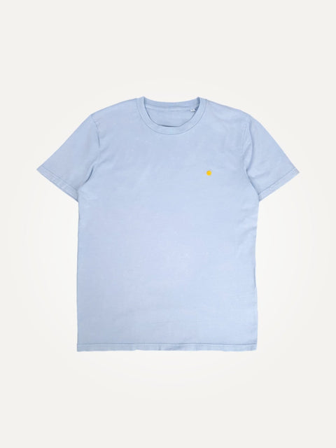 yellow dot G. Dyed Aged Serene Blue Unisex Tees te koop bij Almost Summer Amsterdam STTU831C5311L