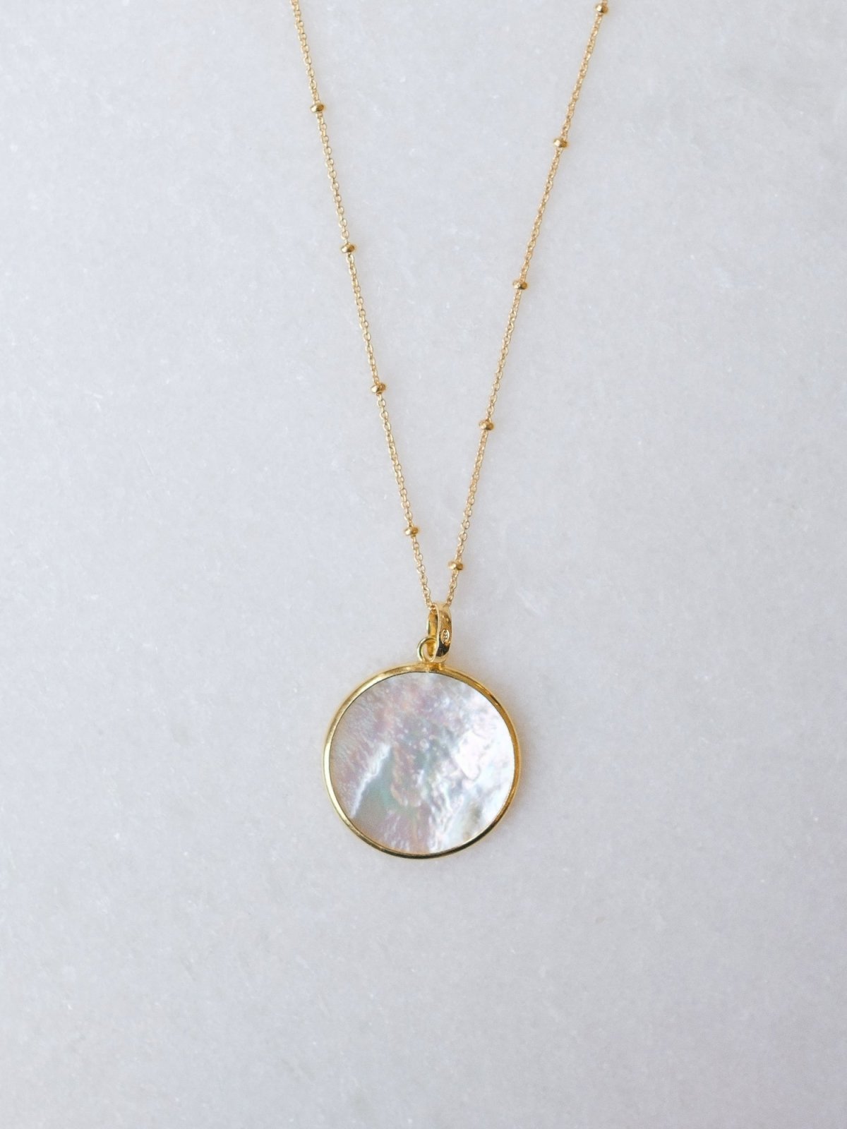 mother of pearl disk necklace te koop in de webshop van Almost Summer Amsterdam