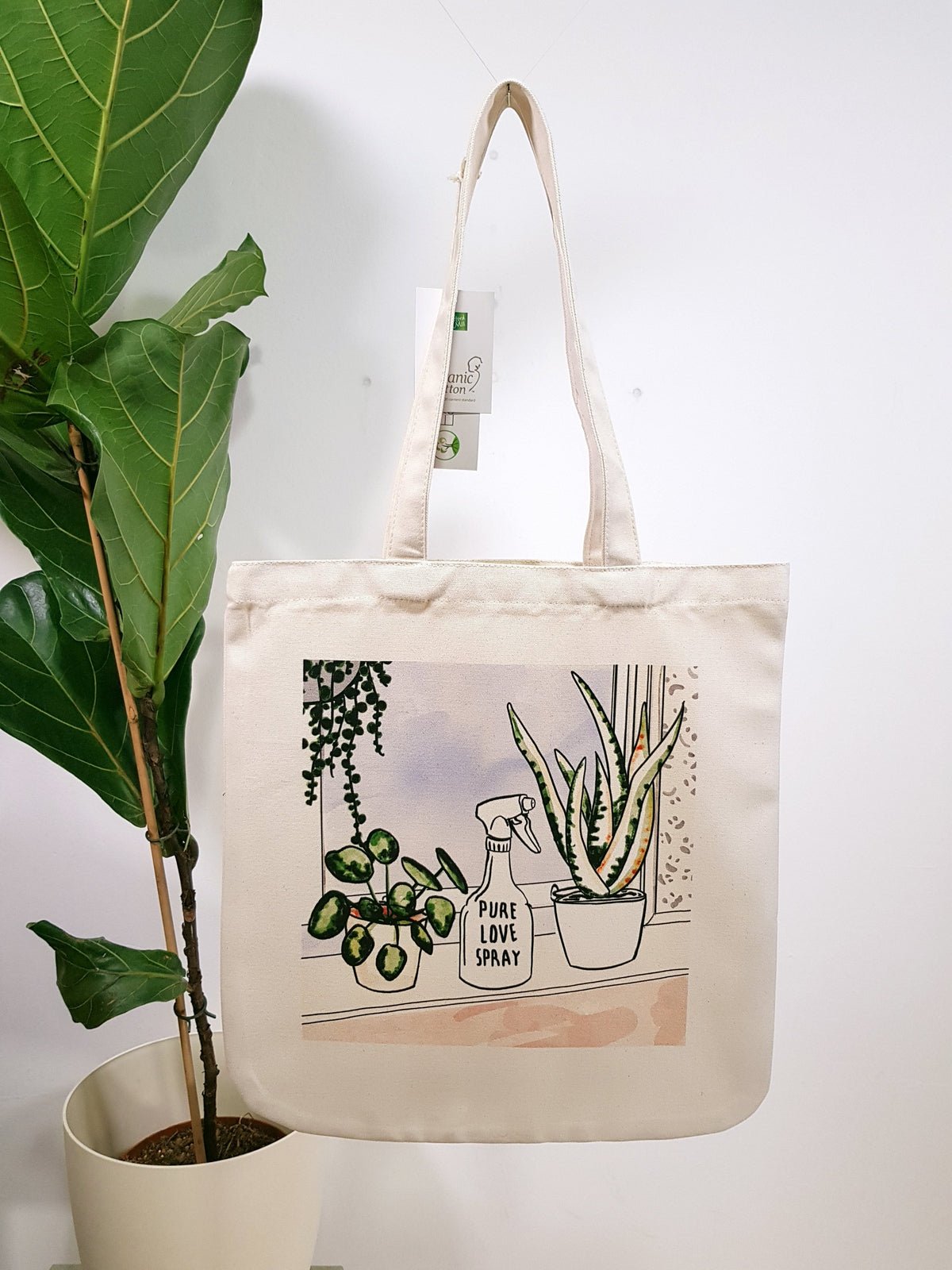 pure love spray organic cotton premium tote bag te koop in de webshop van Almost Summer Amsterdam
