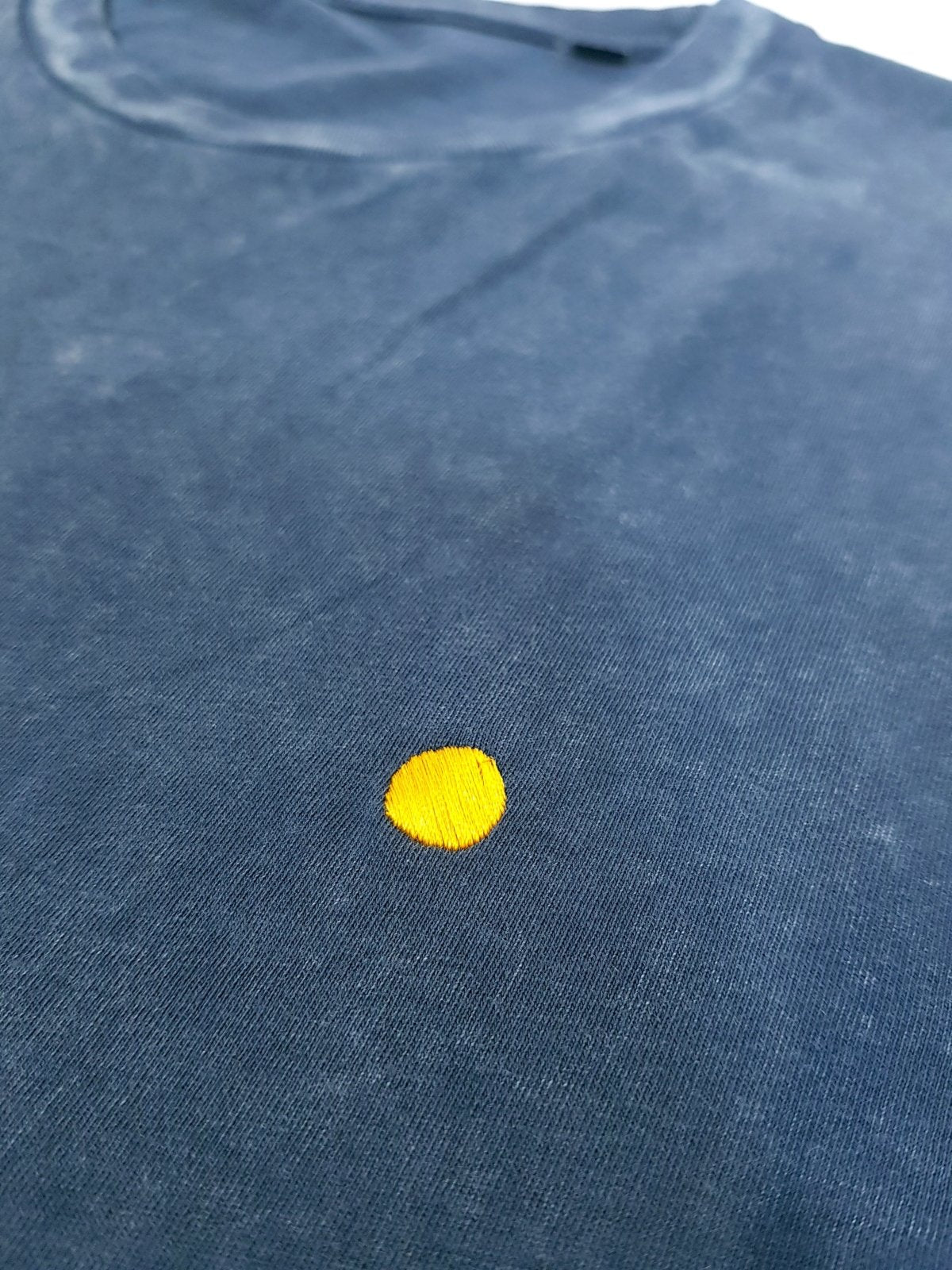 yellow dot G. Dyed Aged India Ink Grey Unisex Tees te koop in de webshop van Almost Summer Amsterdam